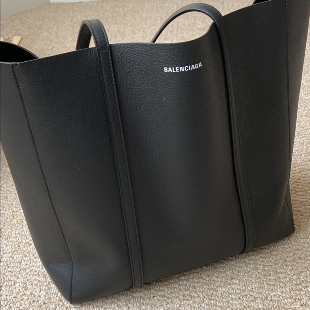 Balenciaga Calfskin Everyday Tote Bag